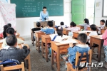 长沙晚报：“麻雀小学”：孩子在学校就在 - 长沙市教育局