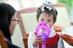 “失鼻女婴”住院5年 父母多次拒接其回家(图) - 长沙新闻网