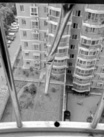 6岁小孩从13楼坠下 家长质疑防盗护窗质量存在问题 - 长沙新闻网