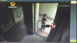 长沙2岁女童被关电梯后坠亡 肇事男孩一家已搬离 - 新浪湖南