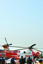“空中120”首次亮相湖南高速 春运提供免费应急救援 - 新浪湖南