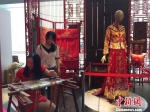 刺绣匠人谈传承：让传统技艺融于现代生活 - 湖南新闻网