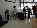 湘潭市妇联开展环境卫生大扫除活动 - 妇女联