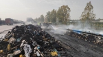 一北京开往湖南的快递车起火 13吨包裹烧为灰烬 - 新浪湖南