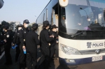 湖南24名监狱警察驰援湖北监狱 图为援鄂女警出征.JPG - 妇女联